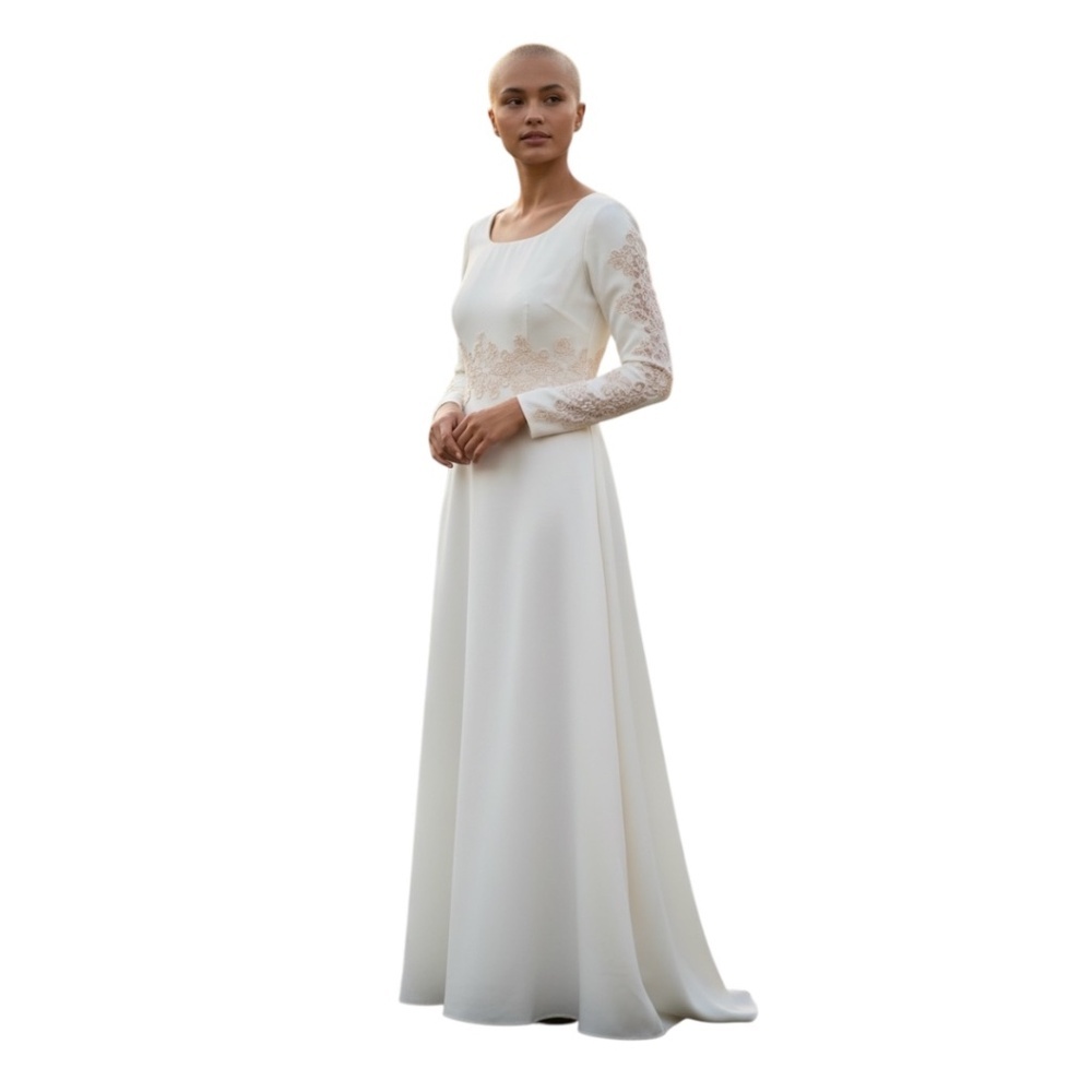 Vintage 60s Ivory satin wedding gown withTrail &‎ beaded appliqués, Size Small